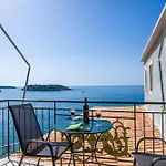 Marina Aparthotel