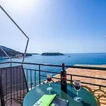 Marina Aparthotel 4*
