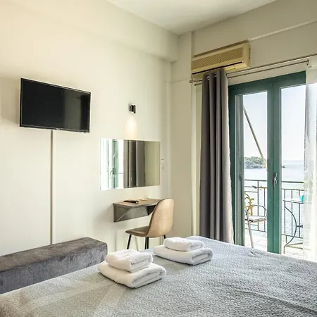 Aparthotel Marina Kardhamili