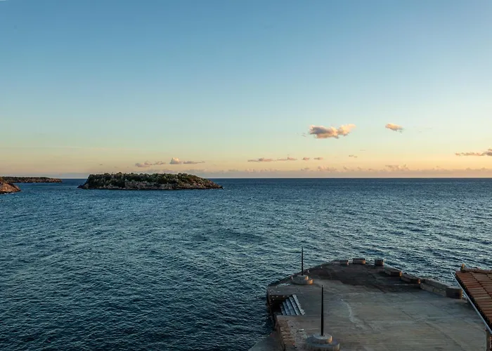 Marina 4* Kardhamili