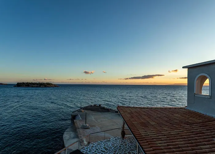 Lägenhetshotell Marina Kardhamili